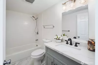 15132 SE 48th Drive, Bellevue, WA 98006 - Photo 22