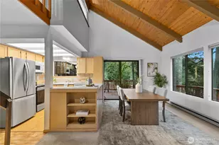 111 Grand View Ln, Bellingham, WA 98229 - Photo 8