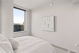 10650 NE 9th Pl, Bellevue, WA 98004 - Photo 20