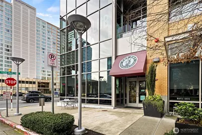 10650 NE 9th Place #2427, Bellevue, WA 98004 - Photo 36