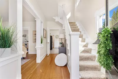 1404 10th Avenue SE, Olympia, WA 98501 - Photo 4