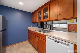 11532 15th Ave NE, Seattle, WA 98125 - Photo 10