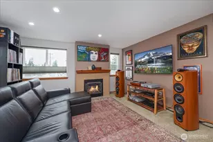 11532 15th Ave NE, Seattle, WA 98125 - Photo 4