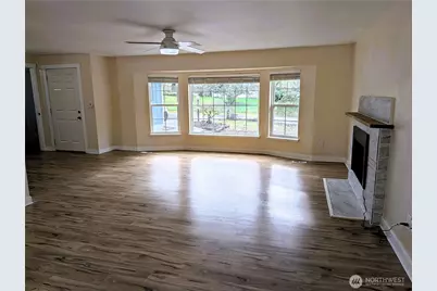 11823 150th Street Ct E, Puyallup, WA 98374 - Photo 8