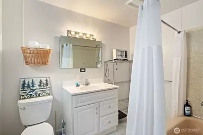 8561 E Caraway Road, Port Orchard, WA 98366 - Photo 20