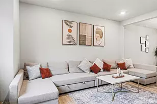 1621 Seattle Hill Rd, Bothell, WA 98012 - Photo 8