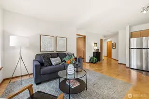 412 11th Ave, Seattle, WA 98122 - Photo 10