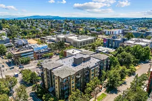 412 11th Ave, Seattle, WA 98122 - Photo 26