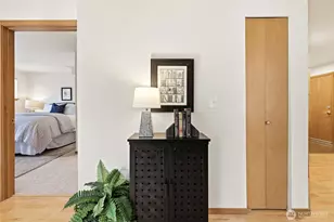 412 11th Ave, Seattle, WA 98122 - Photo 14