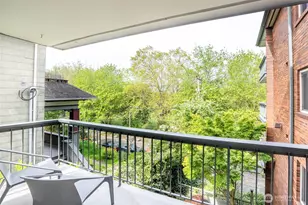 732 11th Ave E, Seattle, WA 98102 - Photo 6