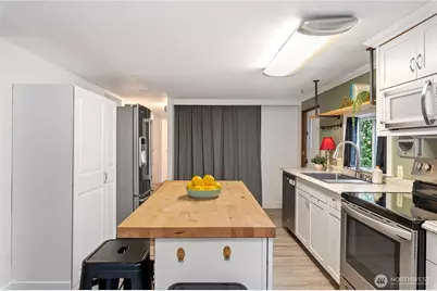 3060 NE McWilliams Road #52, Bremerton, WA 98311 - Photo 10