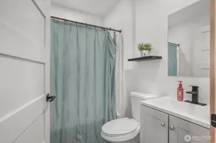 2300 Kelso Dr, Kelso, WA 98626 - Photo 14