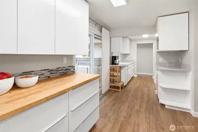 4726 S Victor Street, Seattle, WA 98178 - Photo 8