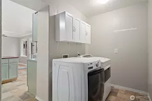 75 Mountain View Dr, Quilcene, WA 98376 - Photo 18