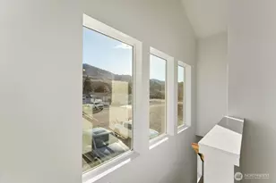 409 E Okanogan Ave, Chelan, WA 98816 - Photo 12