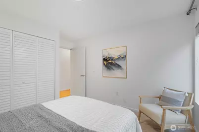 500 Aloha Street #211, Seattle, WA 98109 - Photo 18