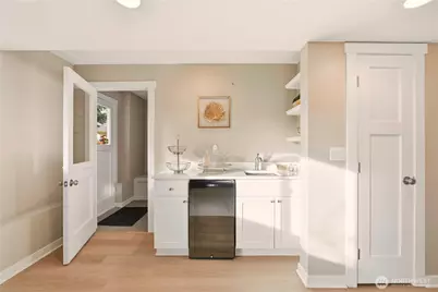 10729 2nd Avenue NW, Seattle, WA 98177 - Photo 28