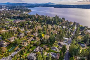 7626 NE 8th St, Medina, WA 98039 - Photo 40