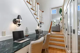 7626 NE 8th St, Medina, WA 98039 - Photo 8