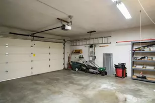 2324 E 17th St, Bremerton, WA 98310 - Photo 30