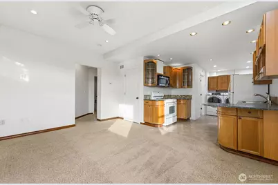 3231 Grand Avenue, Everett, WA 98201 - Photo 32