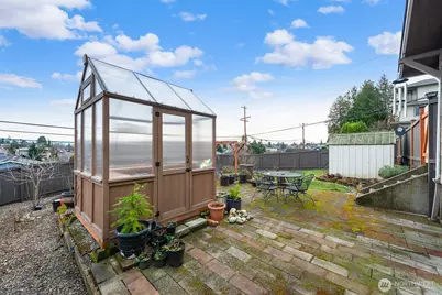 3231 Grand Avenue, Everett, WA 98201 - Photo 10