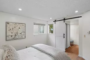 23405 Lakeview Dr, Mountlake Terrace, WA 98043 - Photo 26