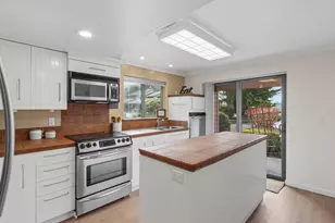 23405 Lakeview Dr, Mountlake Terrace, WA 98043 - Photo 6