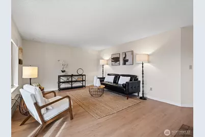 23405 Lakeview Drive #H106, Mountlake Terrace, WA 98043 - Photo 14