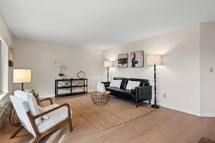 23405 Lakeview Dr, Mountlake Terrace, WA 98043 - Photo 14