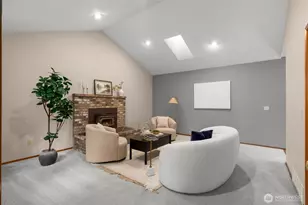 18557 W Lake Desire Dr SE, Renton, WA 98058 - Photo 16