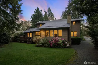 18557 W Lake Desire Drive SE, Renton, WA 98058 - Photo 1