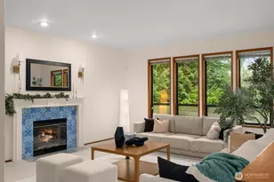 18557 W Lake Desire Dr SE, Renton, WA 98058 - Photo 6