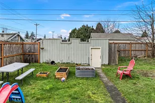 531 S 55th St, Tacoma, WA 98408 - Photo 24