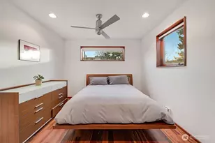 209 12th Ave E, Seattle, WA 98102 - Photo 24