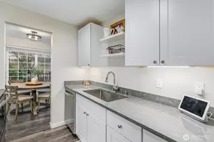 7821 196th St SW, Edmonds, WA 98026 - Photo 12