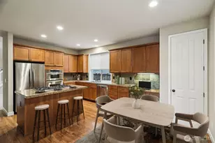 2109 263rd Ln SE, Sammamish, WA 98075 - Photo 10