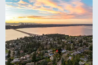 2707 70th Avenue SE, Mercer Island, WA 98040 - Photo 8