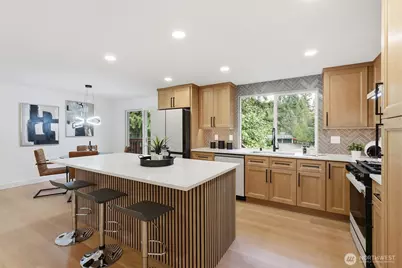 10500 NE 136th Place, Kirkland, WA 98034 - Photo 10