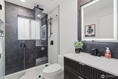 10500 NE 136th Place, Kirkland, WA 98034 - Photo 22