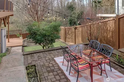 2109 Kennewick Place NE, Renton, WA 98056 - Photo 28