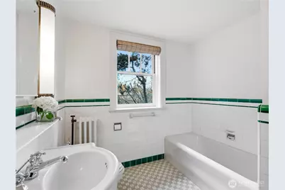 1223 Spring Street #300, Seattle, WA 98104 - Photo 24