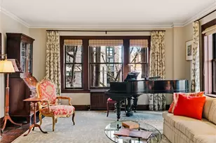 1223 Spring St, Seattle, WA 98104 - Photo 6