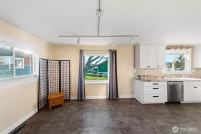 1411 5th Street, Anacortes, WA 98221 - Photo 12