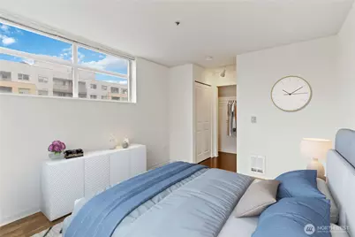 300 110th Avenue NE #610, Bellevue, WA 98004 - Photo 22