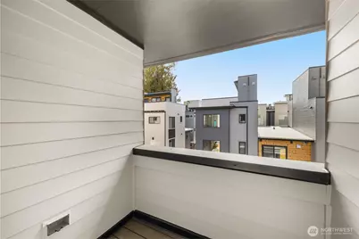 9223 A 14th Avenue NW, Seattle, WA 98117 - Photo 26