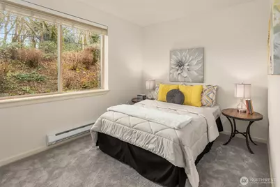 6800 132nd Place SE #E207, Newcastle, WA 98059 - Photo 20