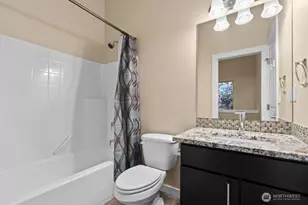 12039 35th Ave NE, Seattle, WA 98125 - Photo 14