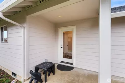 412 Herren Avenue, Winlock, WA 98596 - Photo 26