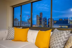 1120 Spring St, Seattle, WA 98104 - Photo 6